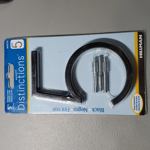 3/$20 Hillman Group 844715 5in. #5 Distinctions Floating Mount House Nbr, Black - Picture 1 of 3